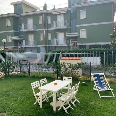 Casa Vacanze Romeo Pietra Ligure Extérieur photo